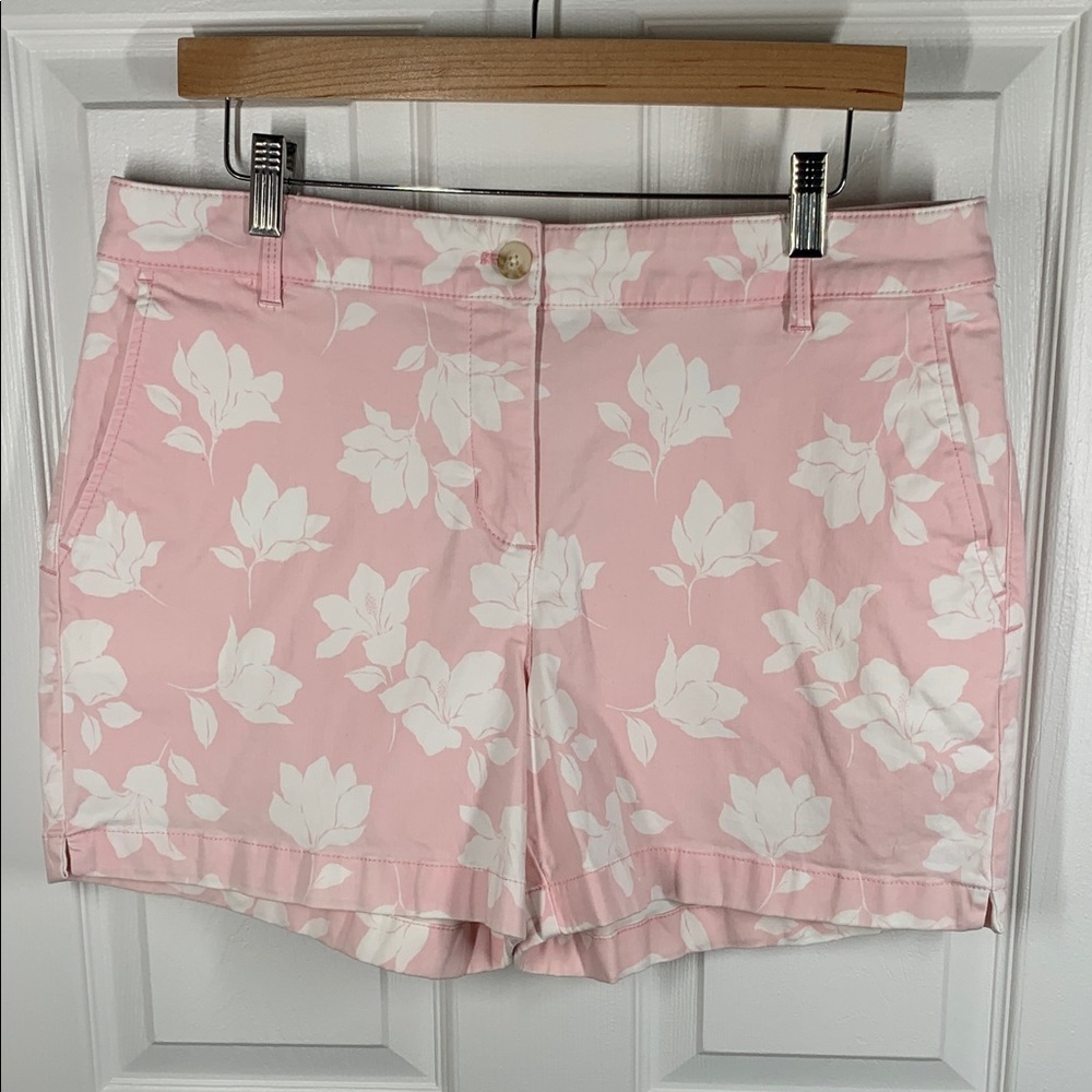 Tommy Bahama pink and white floral print shorts size 14